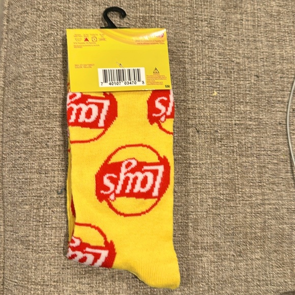 Fun Unisex Novelty Lays Potatoes Chip Socks. They fit size 6-12. - Picture 2 of 2